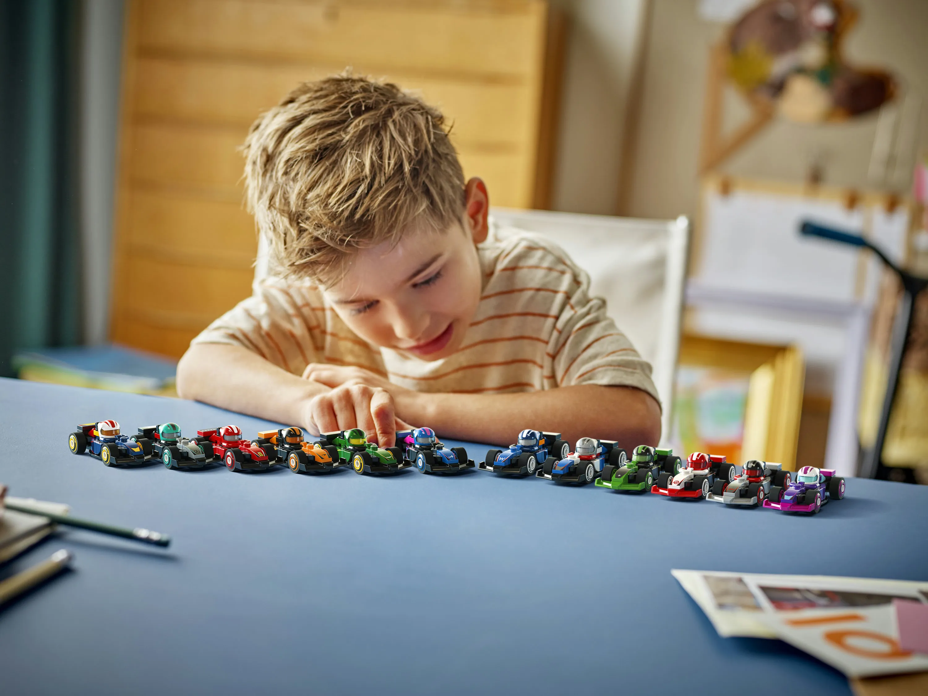 LEGO Formula 1 Samlingsbar F1-racerbil 71049