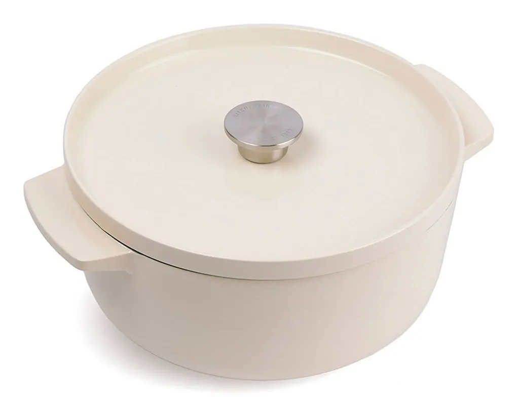 KitchenAid gjutj&auml;rnsstekpanna med lock, 26 centimeter, kr&auml;m