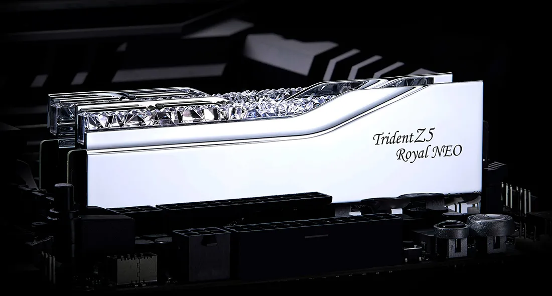G.Skill Trident Z5 Royal Neo 32 GB (2 x 16 GB) DDR5 6000 MT/s, CL32 - minne