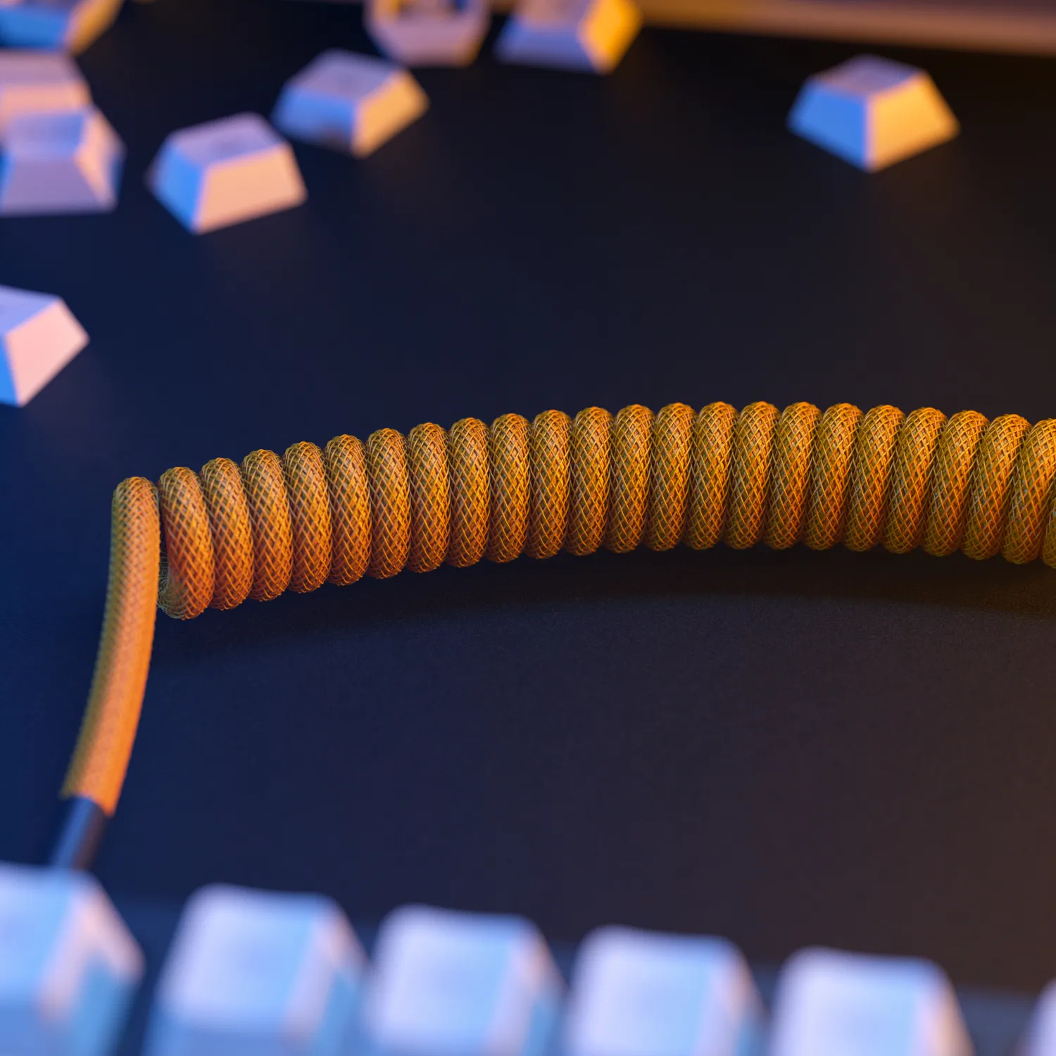 Glorious GMMK Coiled USB-A - USB-C - cable, 1.4m, Glorange