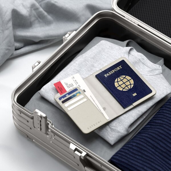 Satechi Find My Vegan-Leather Passport Cover - tracker, Sand
