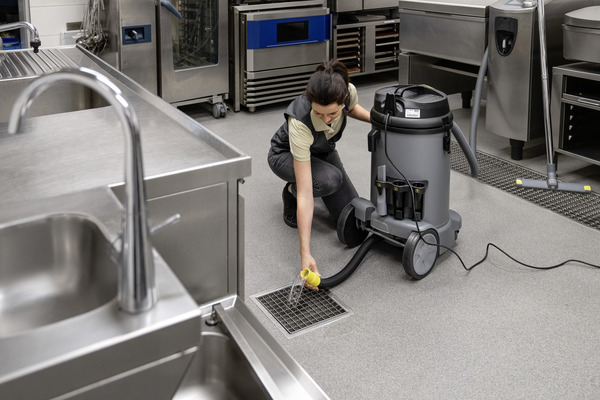 K&auml;rcher NT 48/1 48 L 1380 W Wet and dry vacuum cleaner, Anthracite