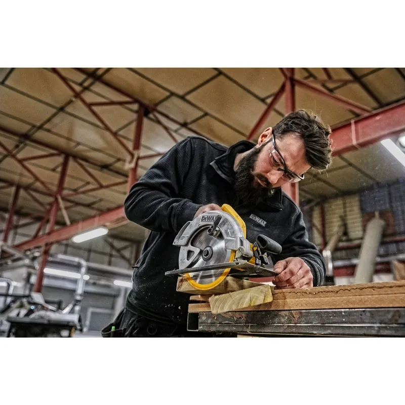 DeWALT DWE560