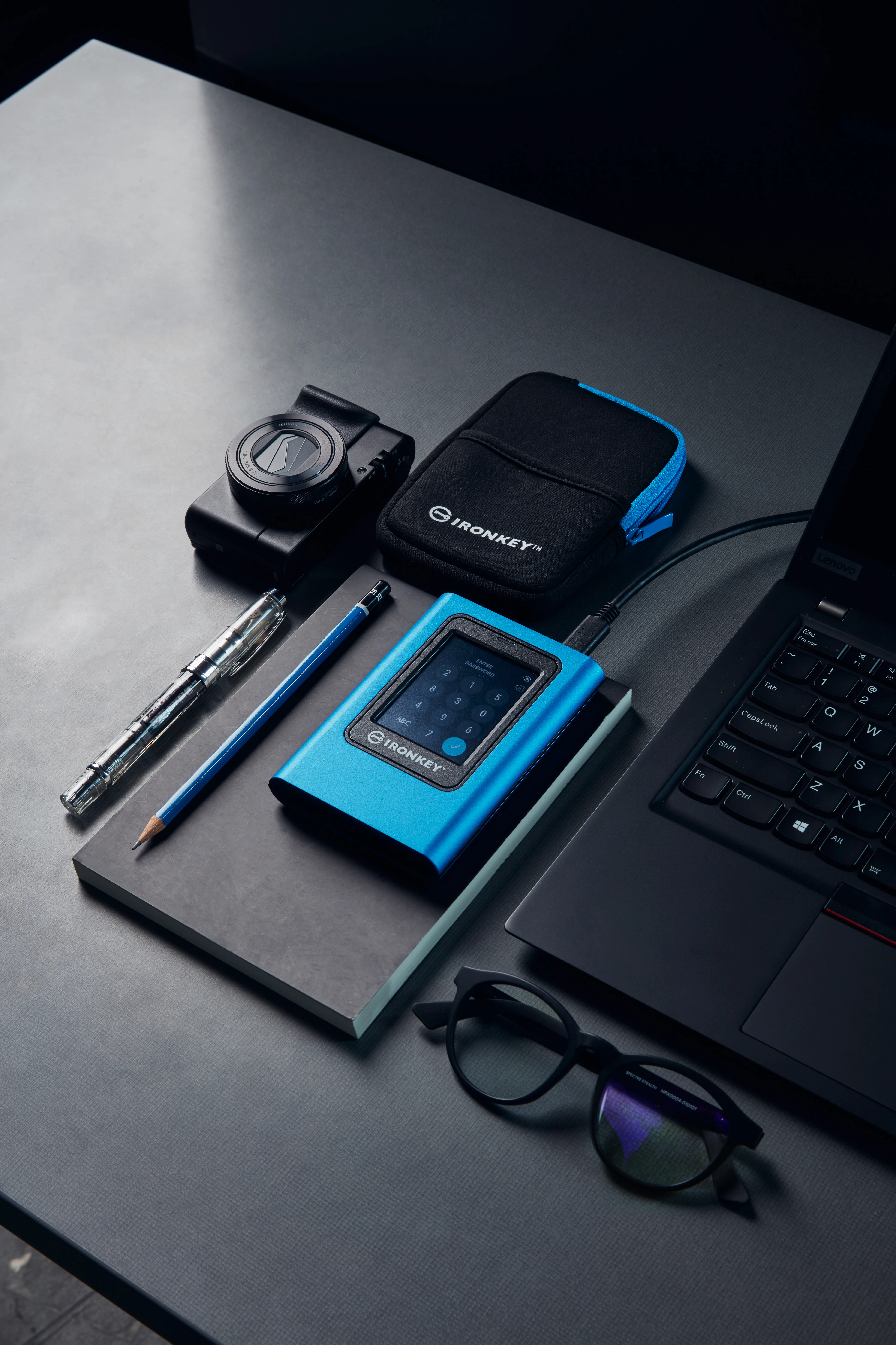 Kingston IronKey 3840GB IronKey Vault Privacy 80 XTS-AES 256-bit USB-C - External SSD, Blue