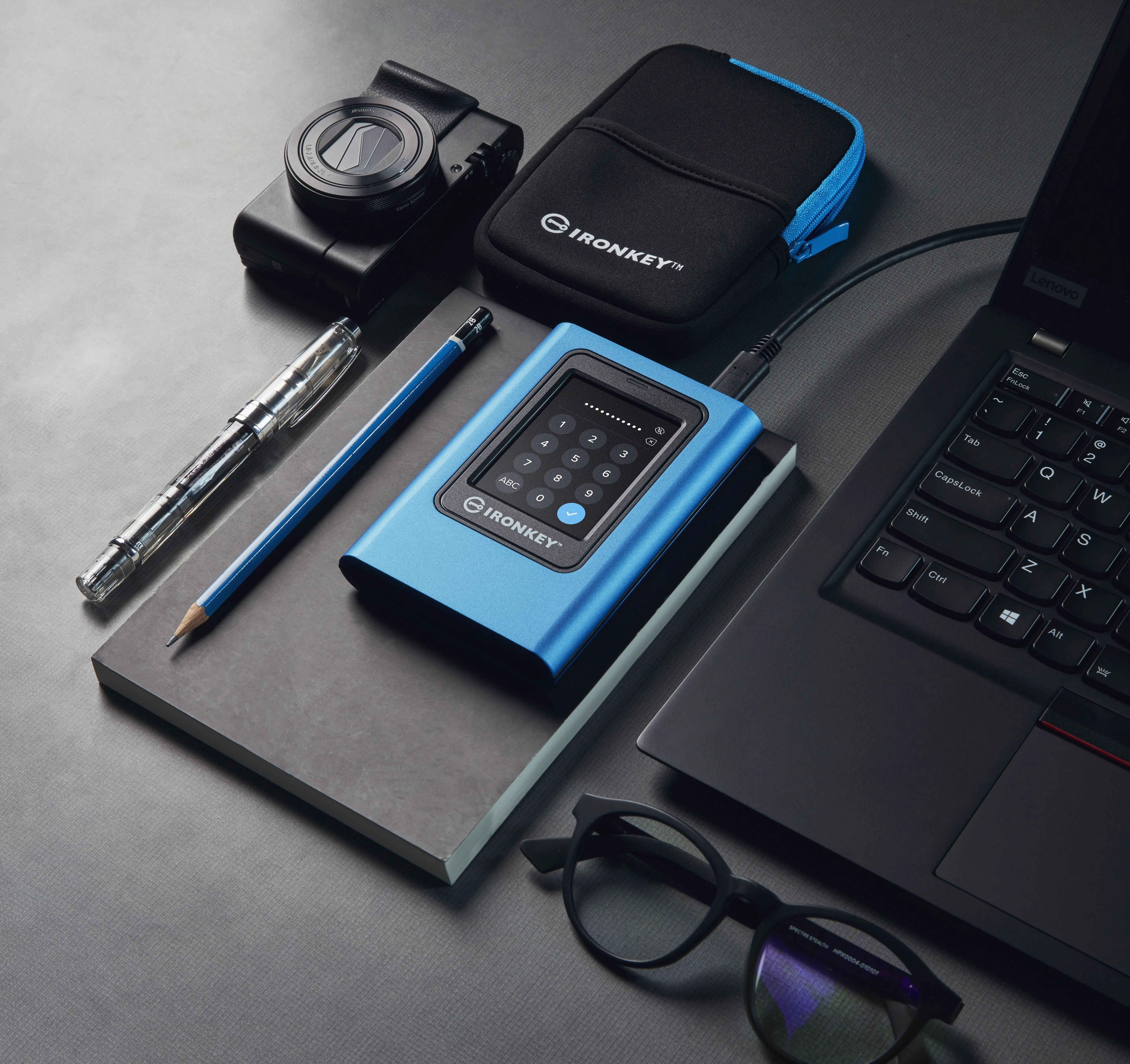 Kingston IronKey 3840GB IronKey Vault Privacy 80 XTS-AES 256-bit USB-C - External SSD, Blue