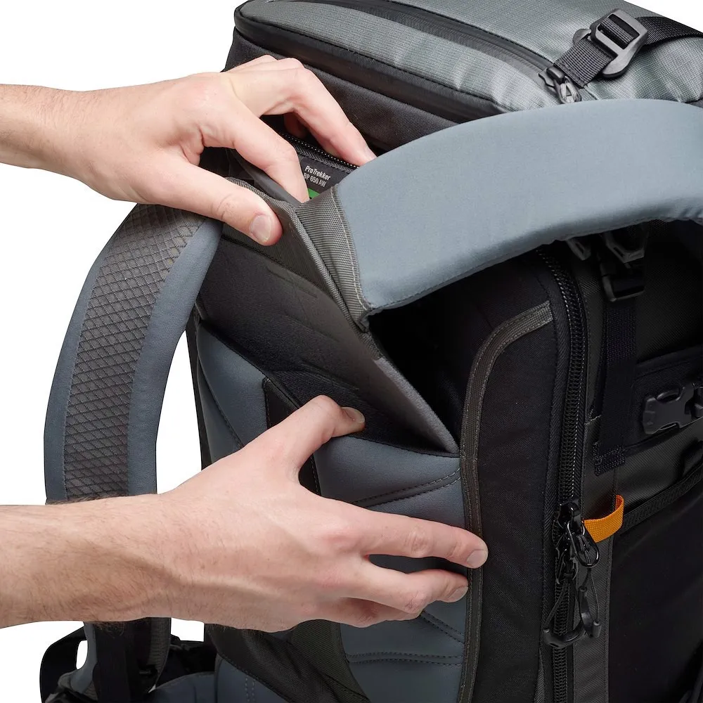 LOWEPRO Backpack