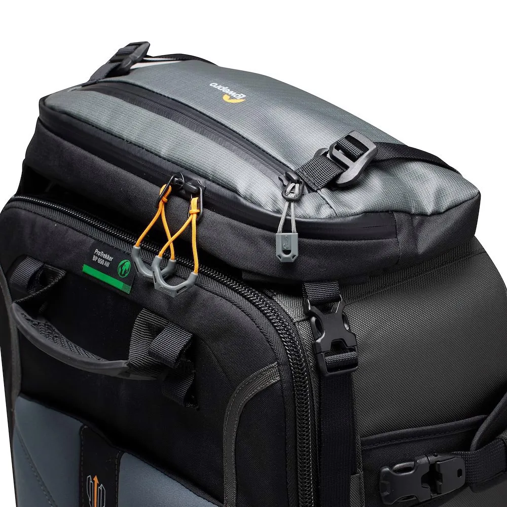 LOWEPRO Backpack