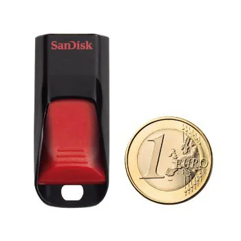 SanDisk Cruzer Blade USB 2.0 32 Gt -muistitikku, musta/punainen