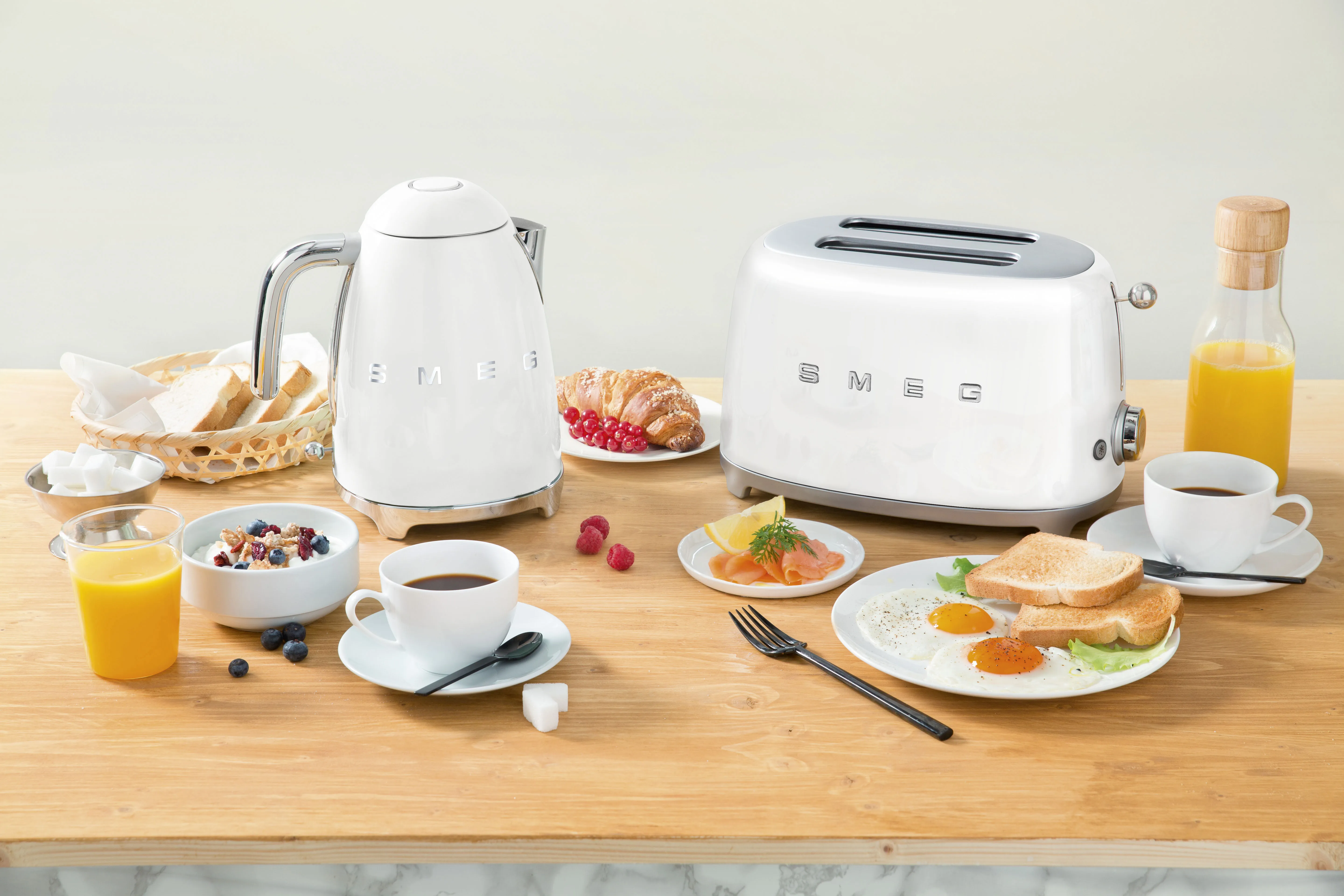 Smeg TSF01WHEU - toaster, 2 slots, White