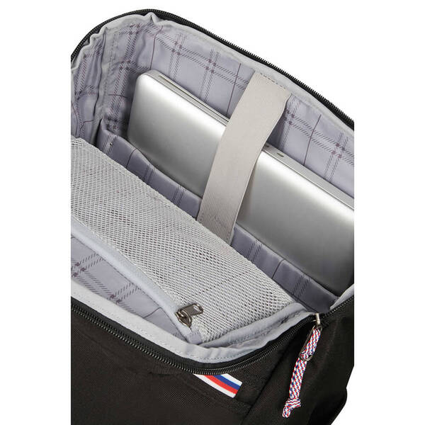 AMERICAN TOURISTER Ryggs&auml;ck UPBEAT 15.6&quot; Datafack ZIP-Pocket BLACK