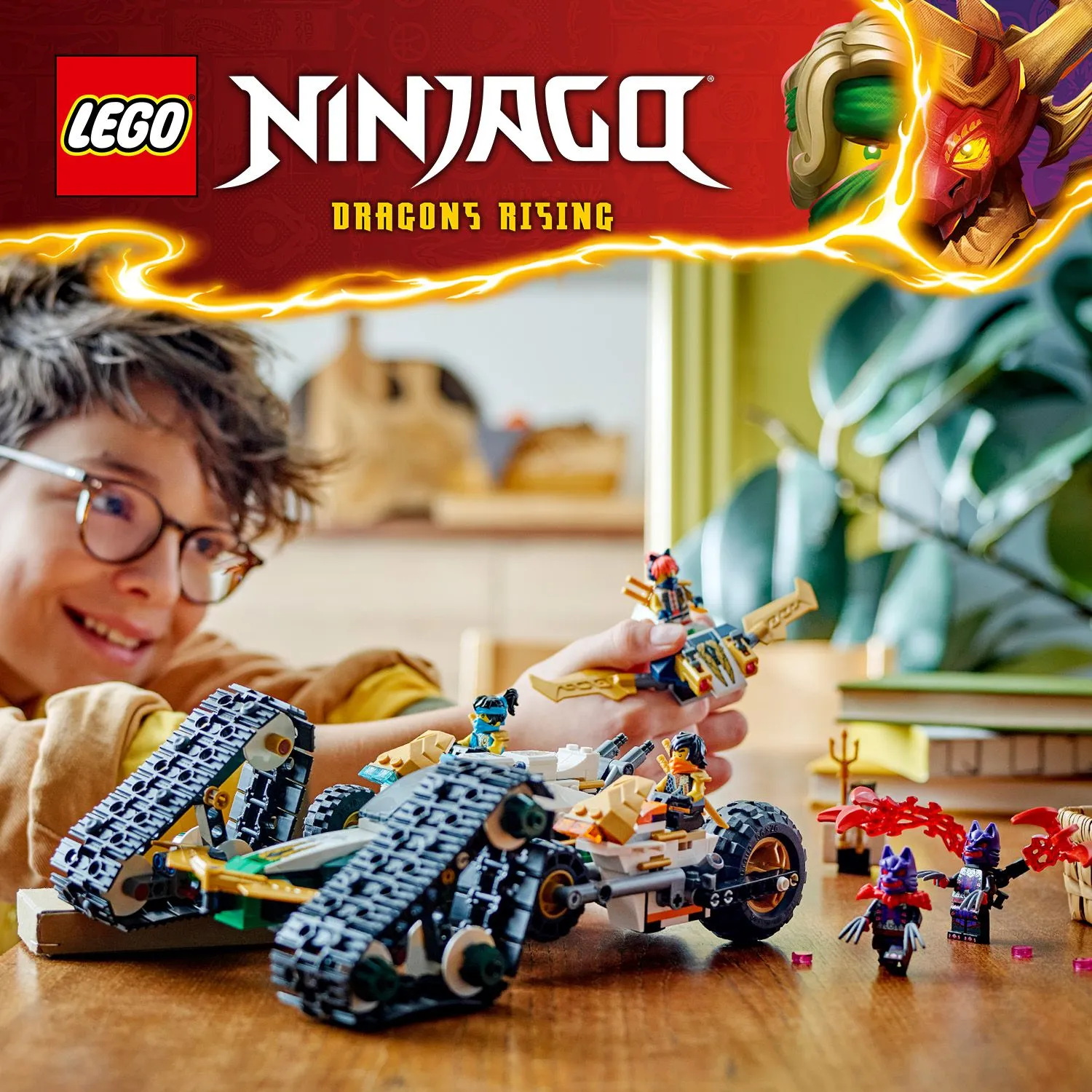 LEGO NINJAGO Ninjateamets bef&auml;lsfordon 71820