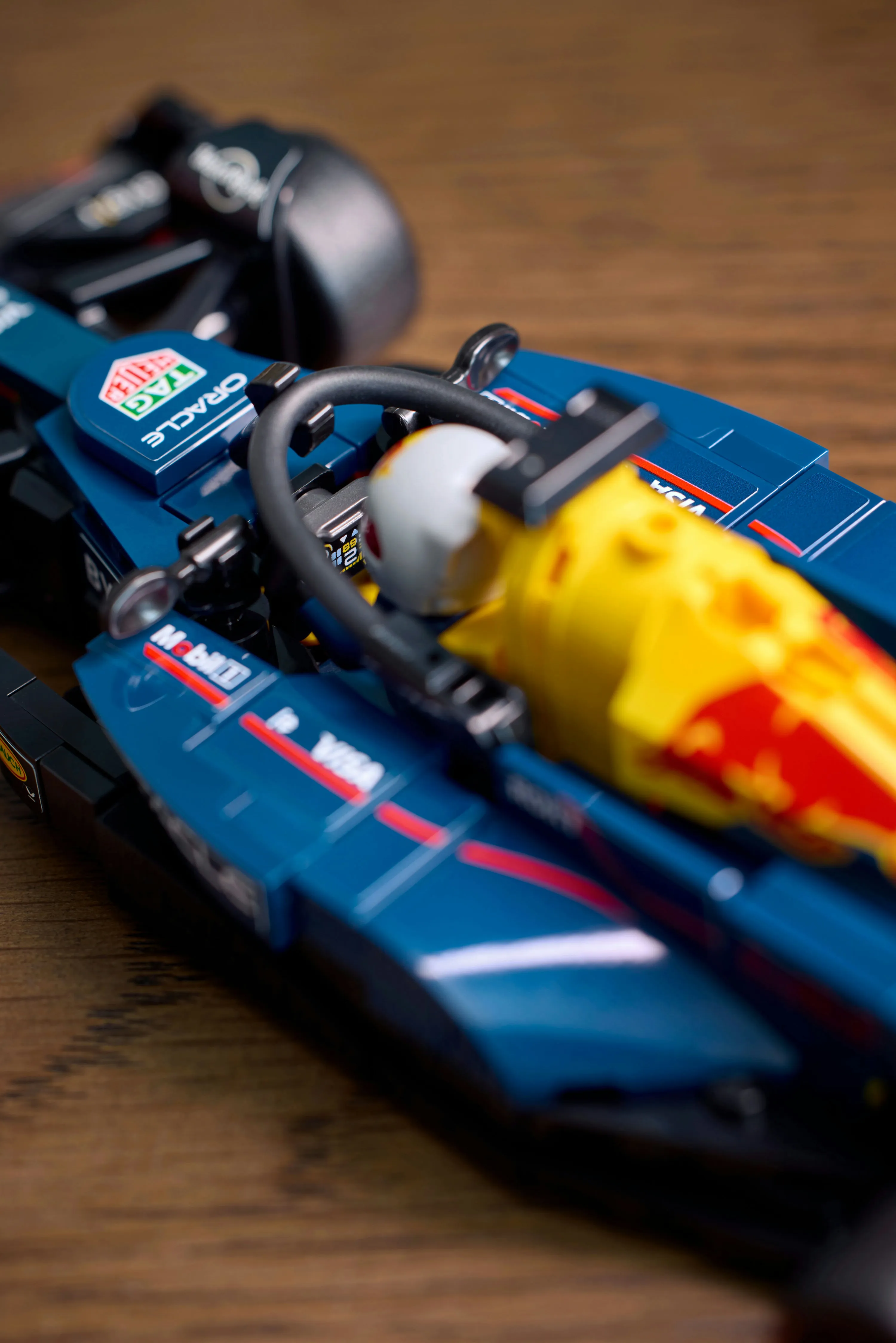 LEGO Speed Champions Oracle Red Bull Racing RB20 F1 kilpa-auto 77243