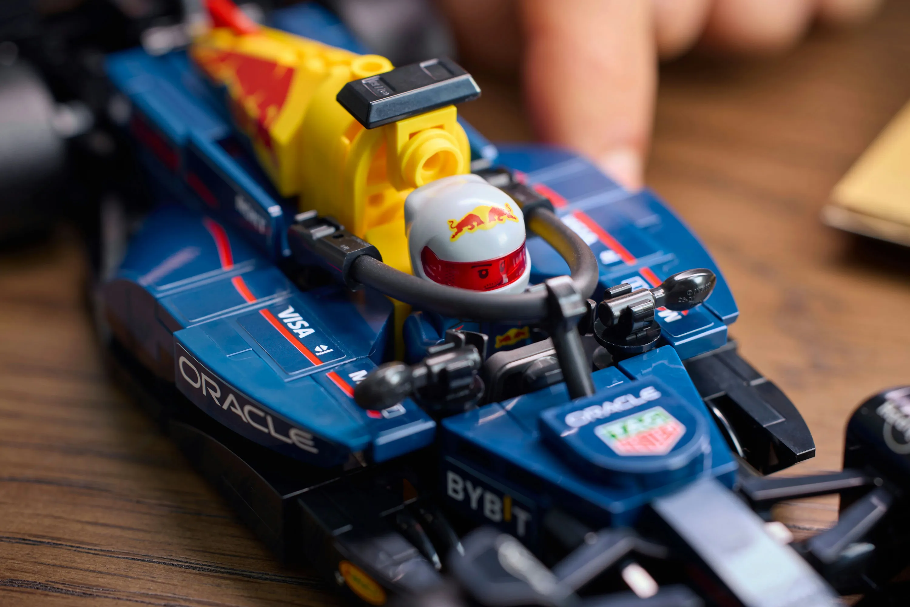 LEGO Speed Champions Oracle Red Bull Racing RB20 F1 Racerbil 77243