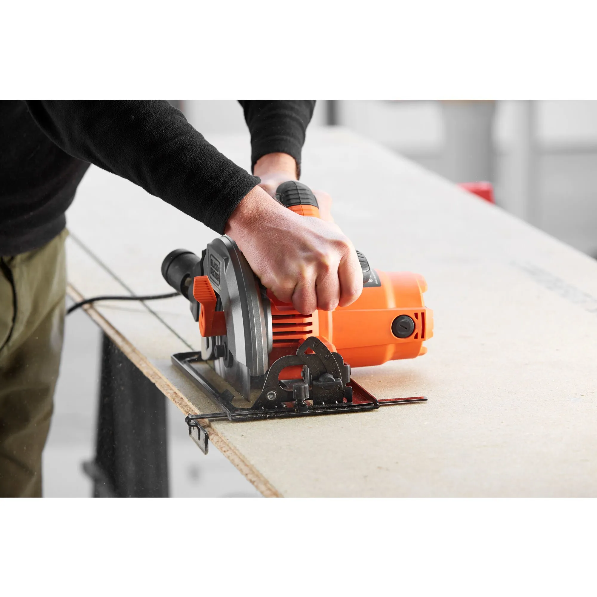 Black & decker Circular saw 1500w 66mm