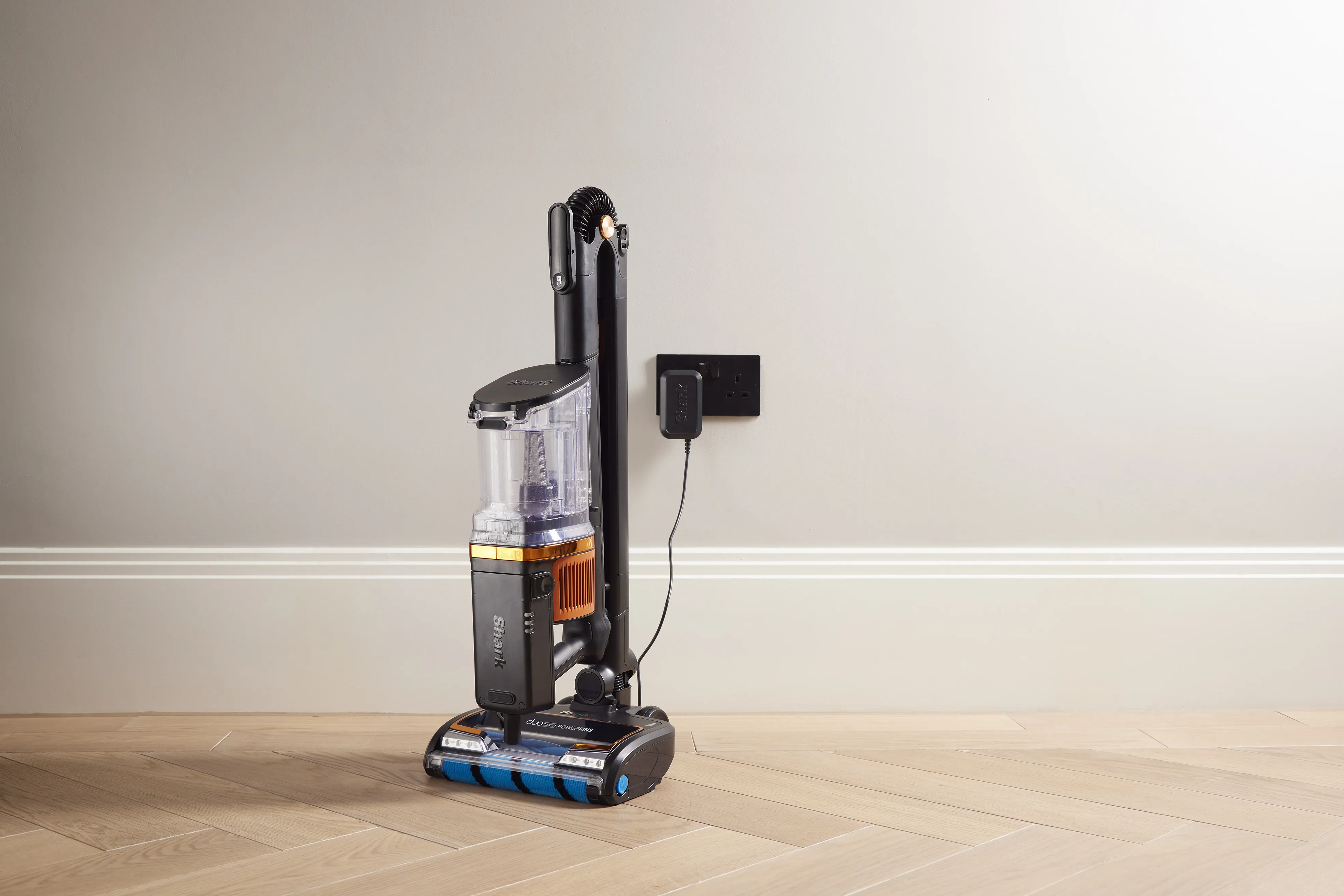 Shark IZ300EU Anti Hair Wrap - stick vacuum