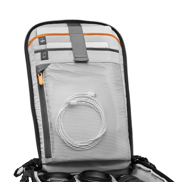 Lowepro Reppu Flipside BP 300 AW III Tumma Harmaa