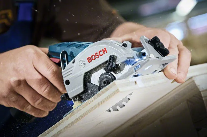 Bosch GKS 12V-26 Rechargeable circular saw 2x3.0 Ah - 06016A1005