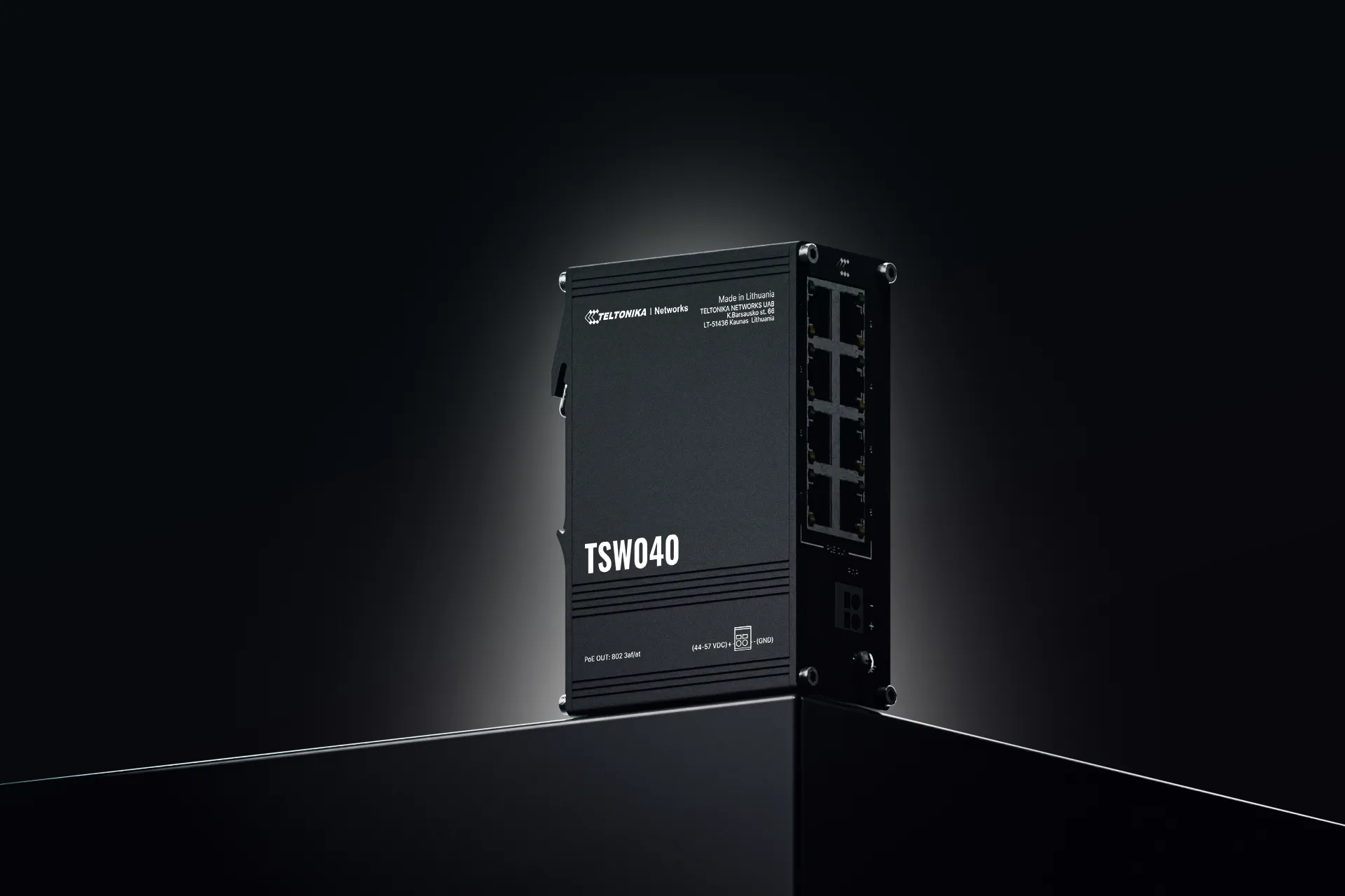Teltonika TSW040 PoE+ switch x8 ethernet, integrated DIN Rail - switch