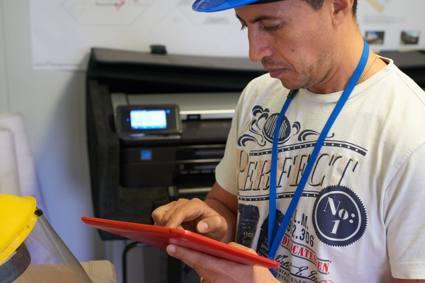 HP DesignJet T830 24-in MFP