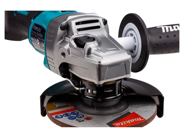 Makita &ndash; batteridriven vinkelslip 40 V, utan batteri och laddare