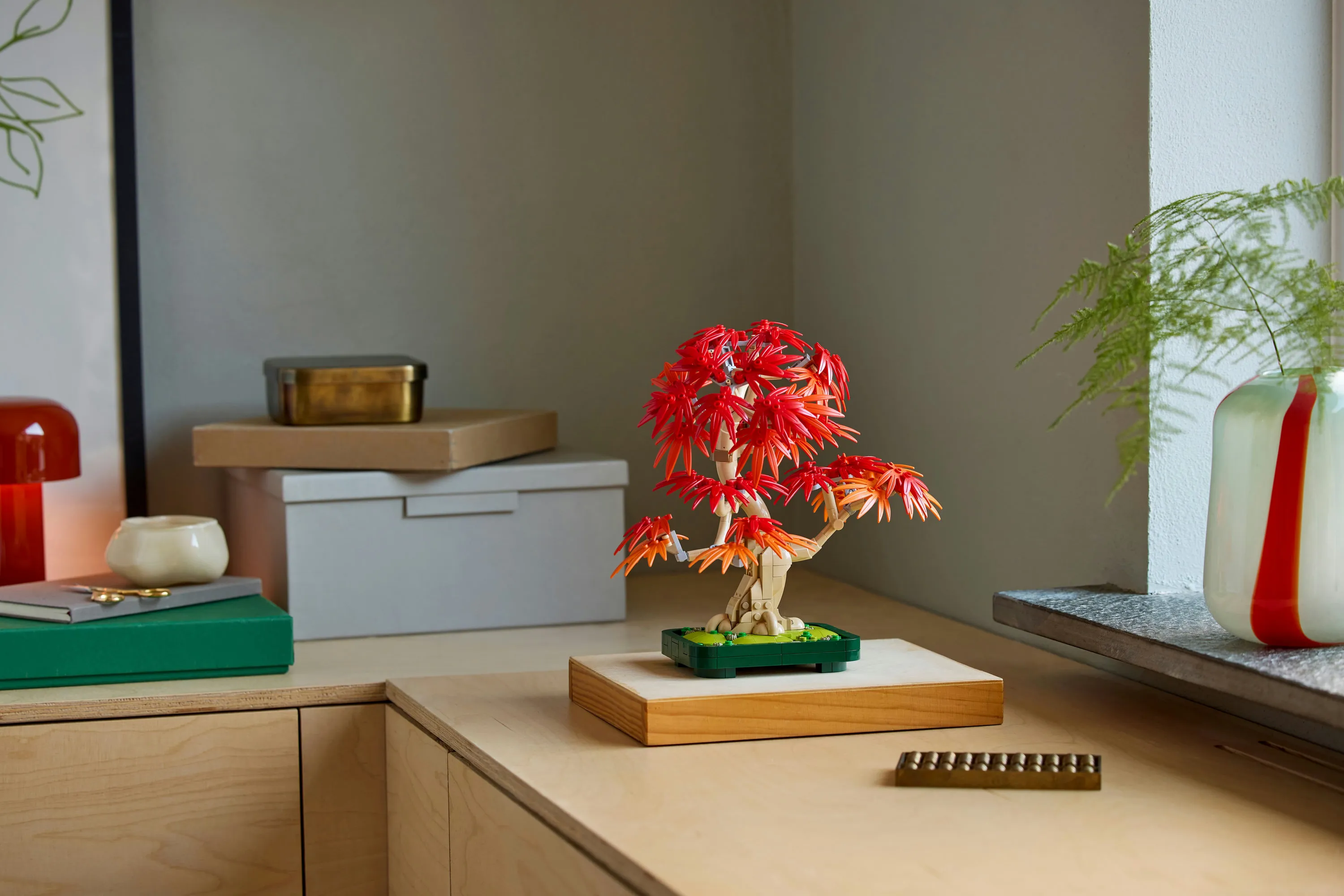 LEGO Icons Punalehtinen japaninvaahtera-bonsaipuu 10348