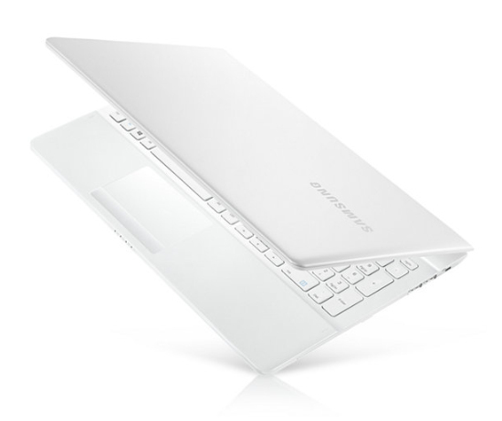 SAMSUNG NP270E5E 15.6&quot;/847/4GB/500GB/W8 WHITE