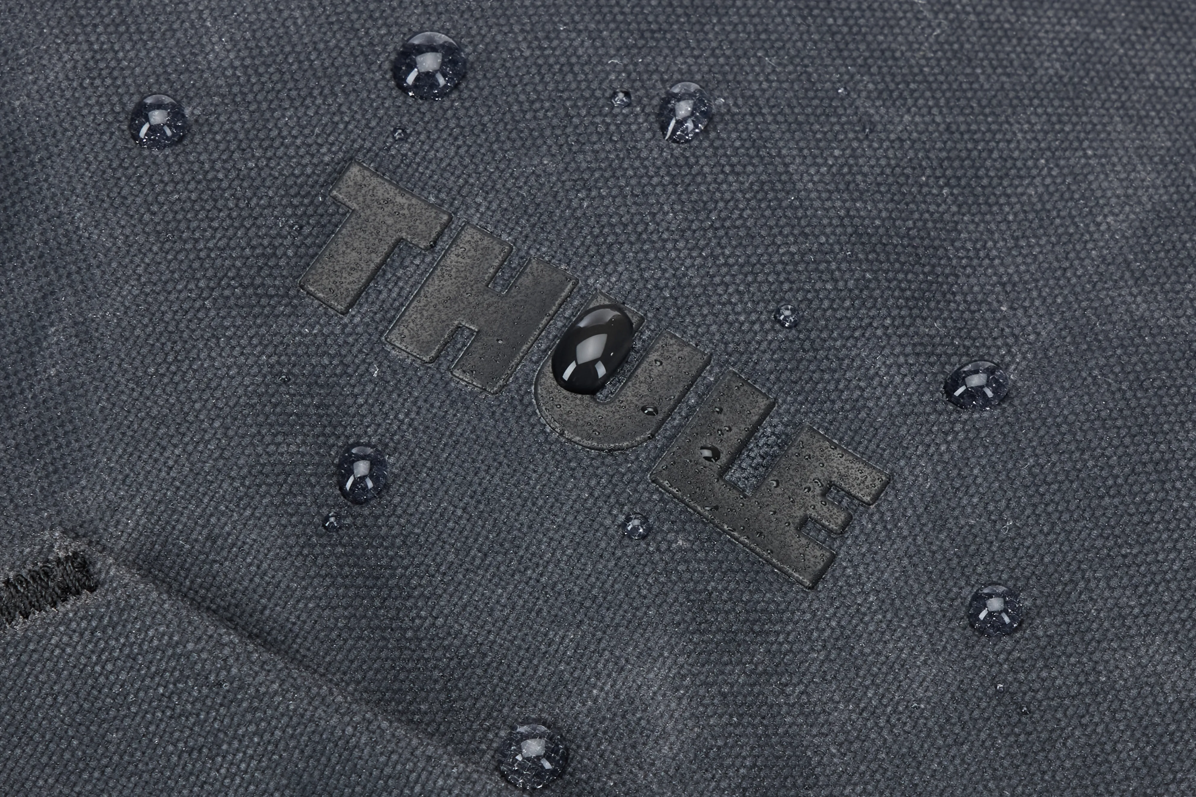 Thule Aion 28l - datorryggs&auml;ck, svart, 16&quot;