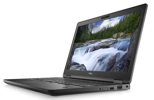 Dell 15.6" Latitude 5590, 256 Gt SSD, Win 10 Pro -kannettava, musta