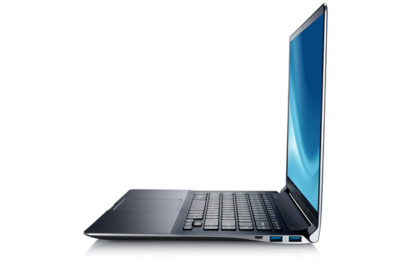 SAMSUNG 900X4C 15.0inch 400nit HD+ 1600 x 900 8GB 256GB SSD No optical GPU SHARED W8H Mineral black