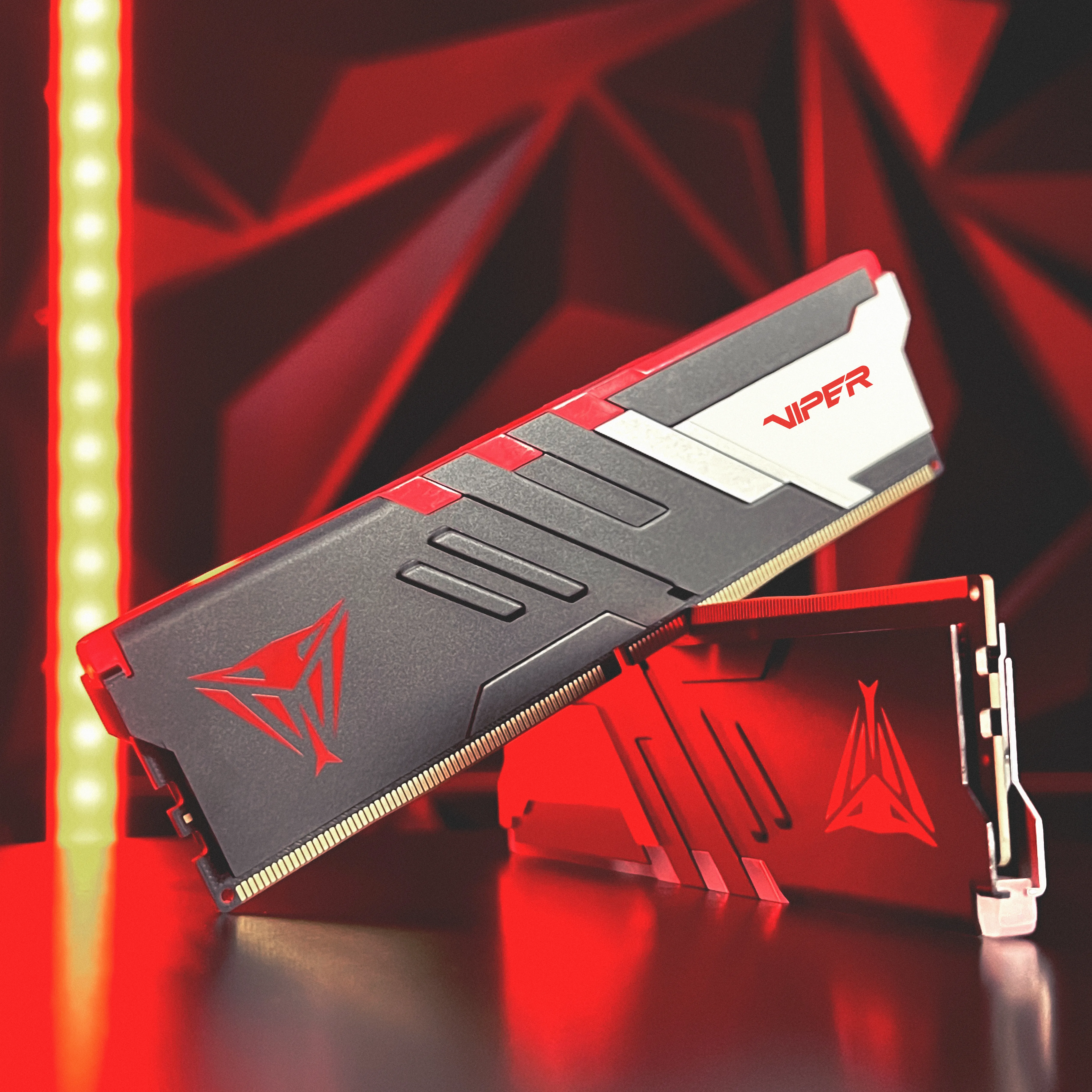 Patriot Viper Venom RGB 32 GB (2 x 16 GB) DDR5 6600 MHz, CL34 - minne Patriot Viper Venom RGB 32 GB (2 x 16 GB) DDR5 6600 MHz, CL34 - minne