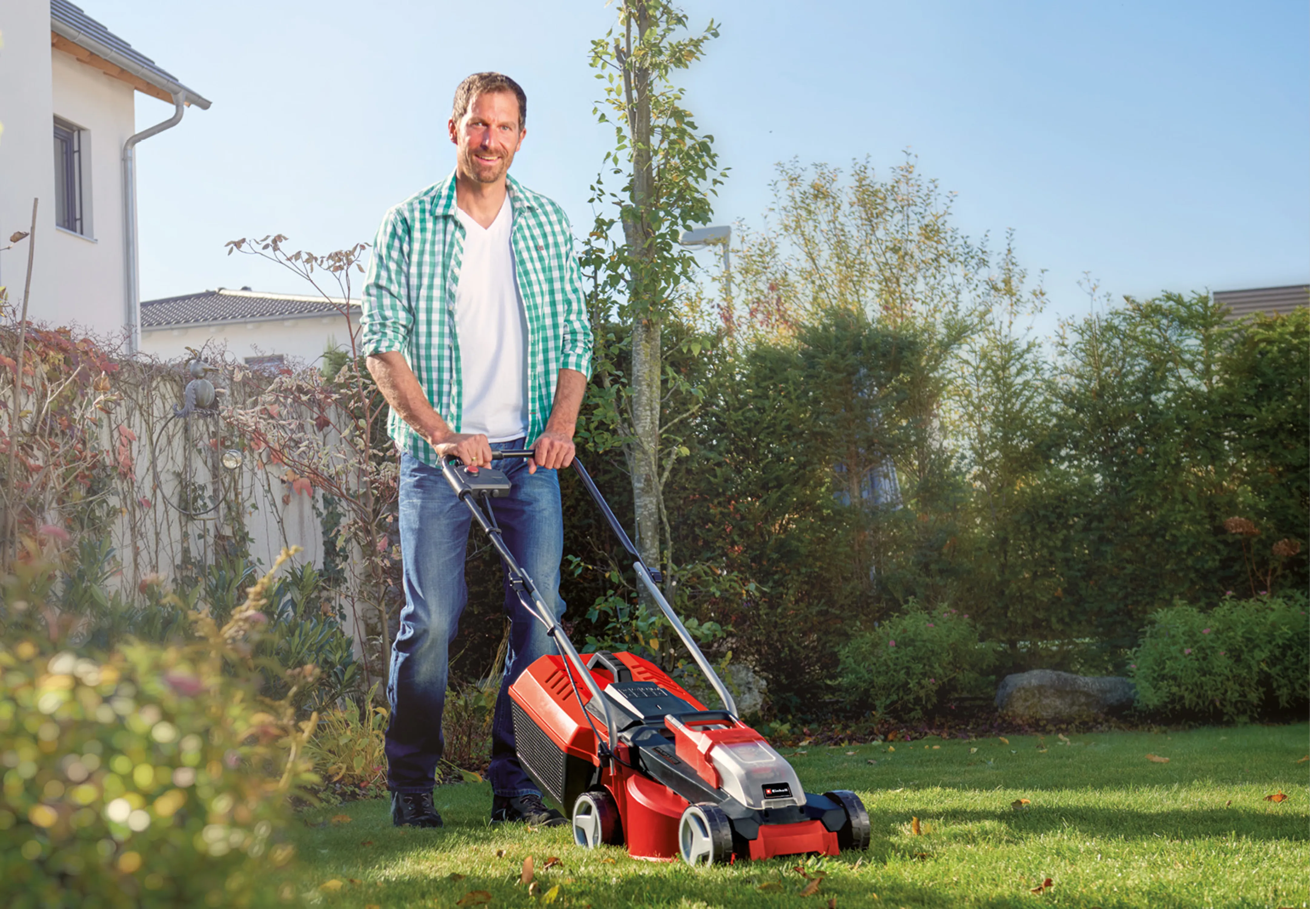 Einhell GE-CM 18/30 Li borstl&ouml;s batteridriven gr&auml;sklippare, 30 cm, 18 V, 1x3,0 Ah