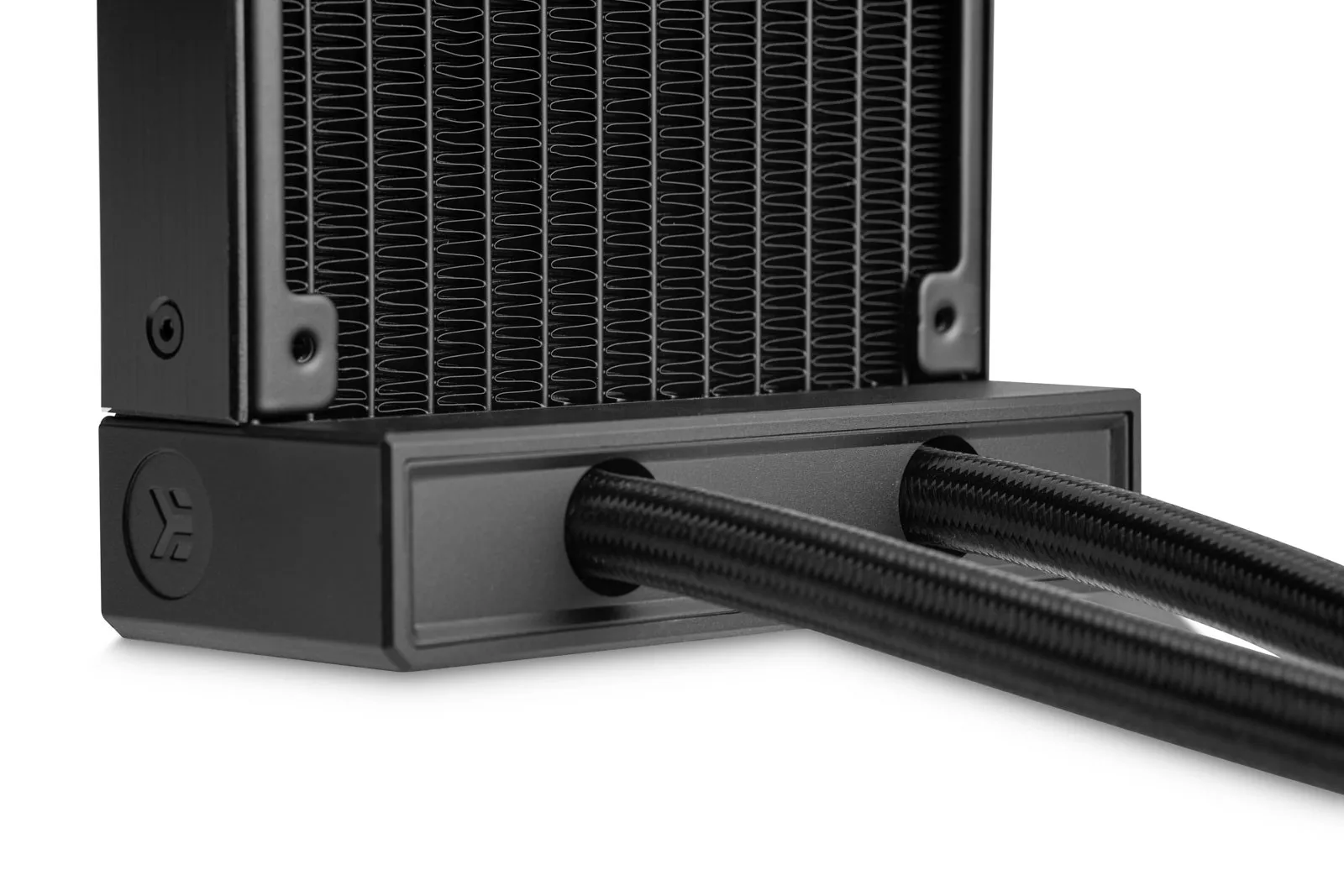 EKWB EK-Nucleus AIO CR240 Lux 240mm ARGB v&auml;tskekylare, svart