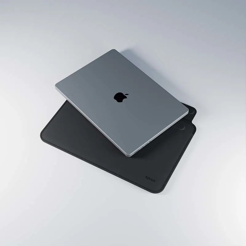 EPICO Leather Sleeve for MacBook Pro 16" - black