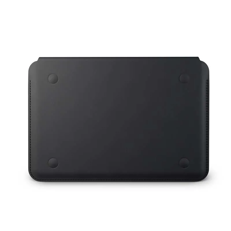EPICO Leather Sleeve for MacBook Pro 16" - black