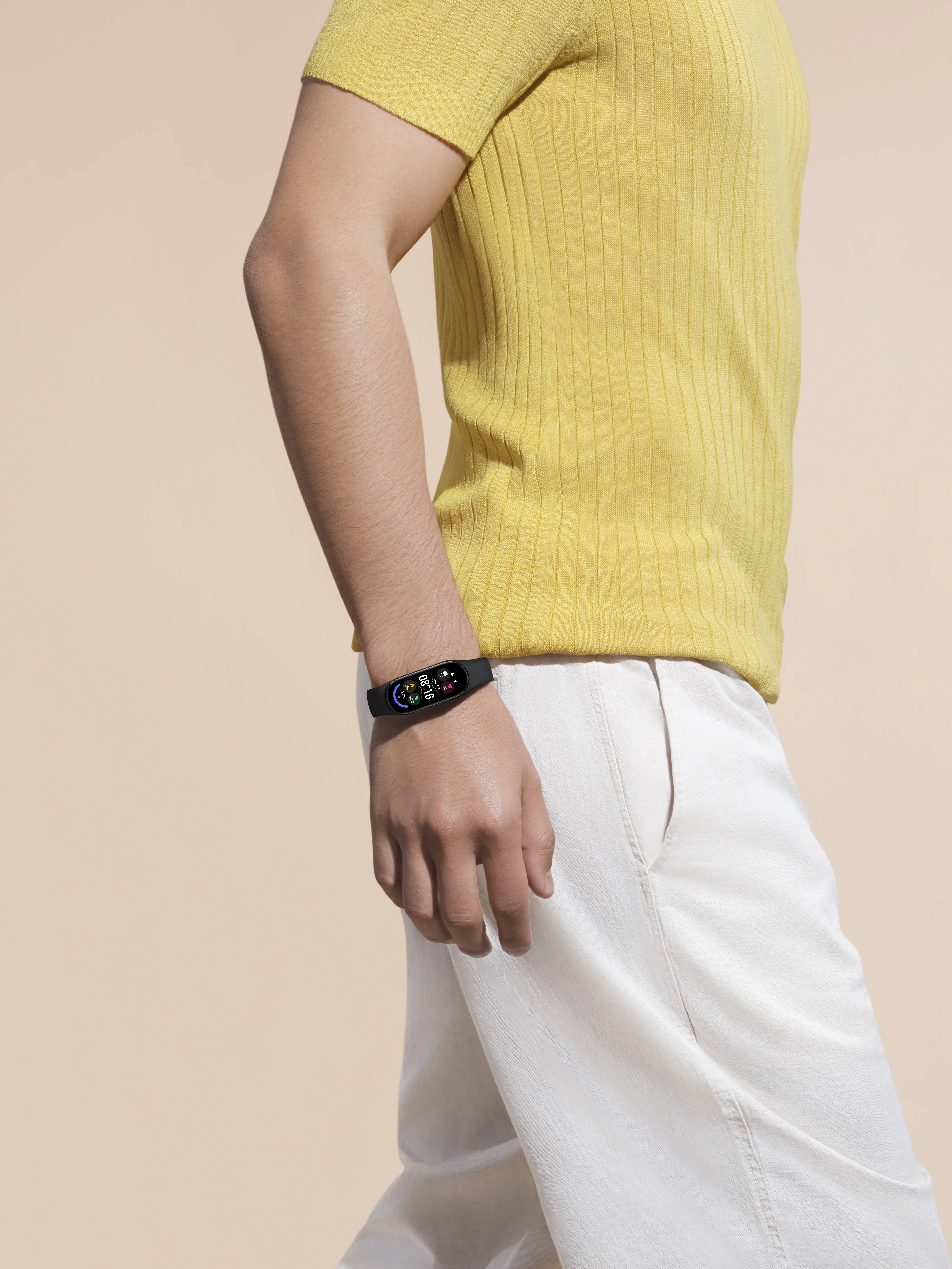 Xiaomi Mi Band 7 - activity tracker, black
