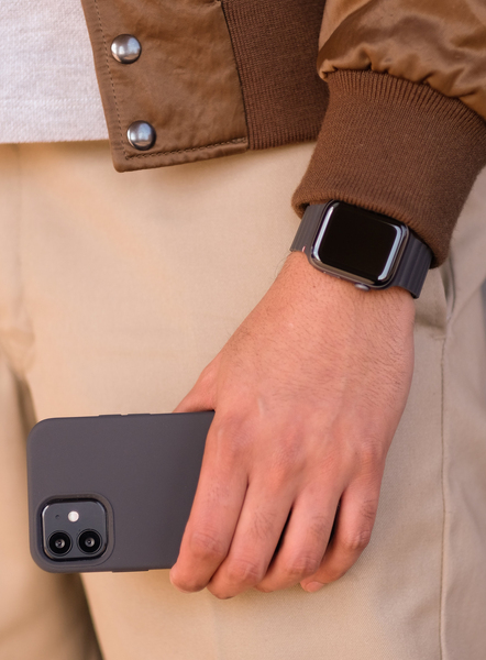 Decoded - Silicone Magnetic Traction Strap Lite 42/44mm Charcoal