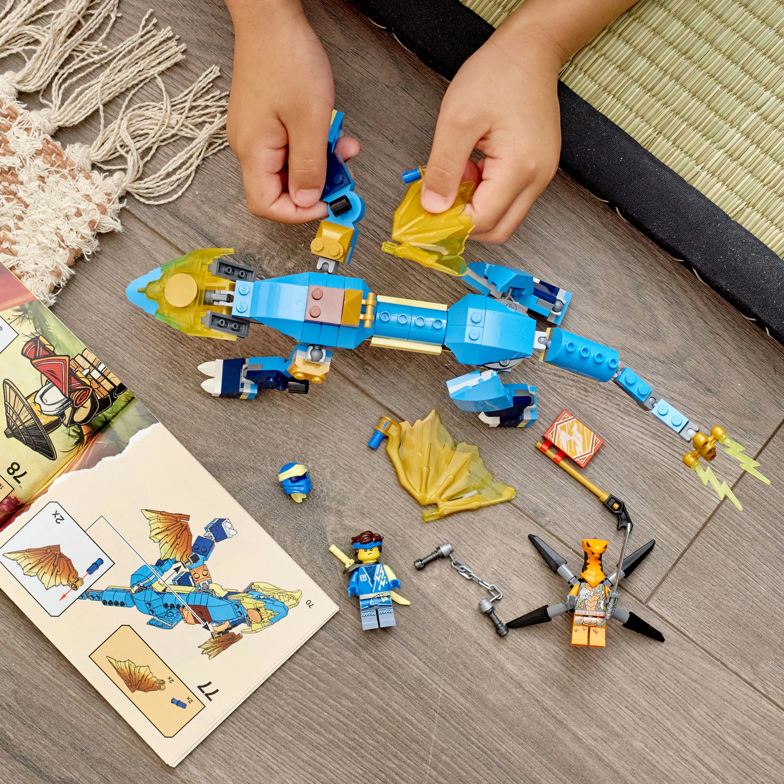 Lego Ninjago -Evoluutio: Jayn ukkoslohik&auml;&auml;rme 71760