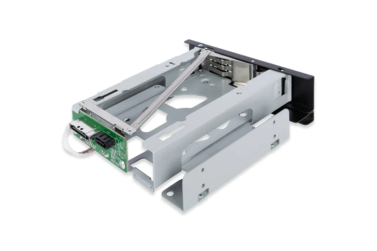 ICY DOCK 1x 3.5" SATA in 1x 5.25" bay mobile rack fanless keylock tray