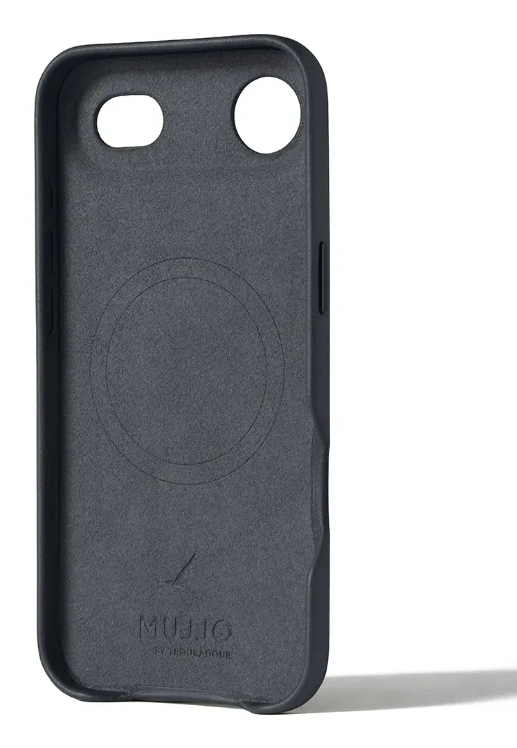 Mujjo Full Leather MagSafe Case for iPhone 17, Basalt