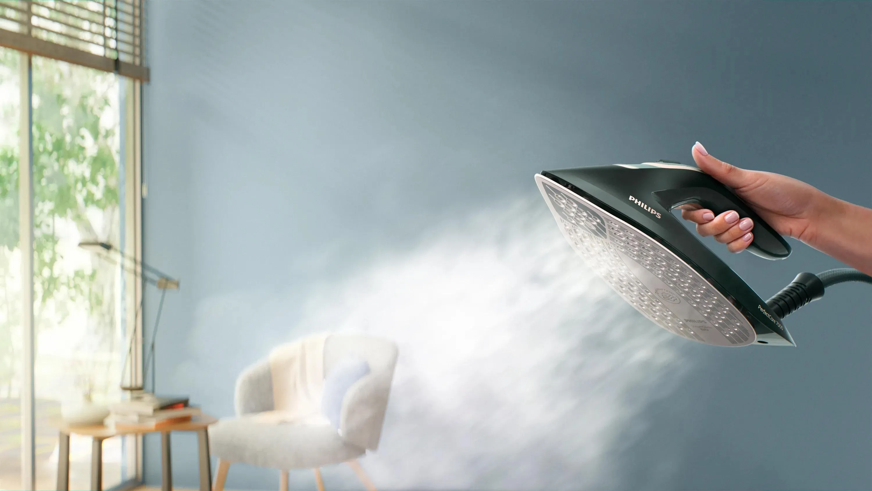 Philips PerfectCare 7000 Series PSG7200/20 Steam Generator Iron, 3120W, 8.5 bar, 1.5L, Louros Blue, Misty Dawn