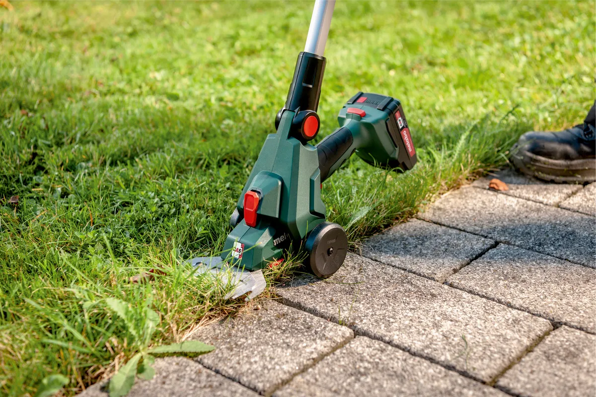 Metabo SGS 18 LTX Q - sladdlös busk- och grässax