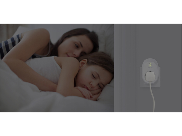 TP-Link HS110 Smart Plug with Energy Monitoring, Wi-Fi -&auml;lypistorasia