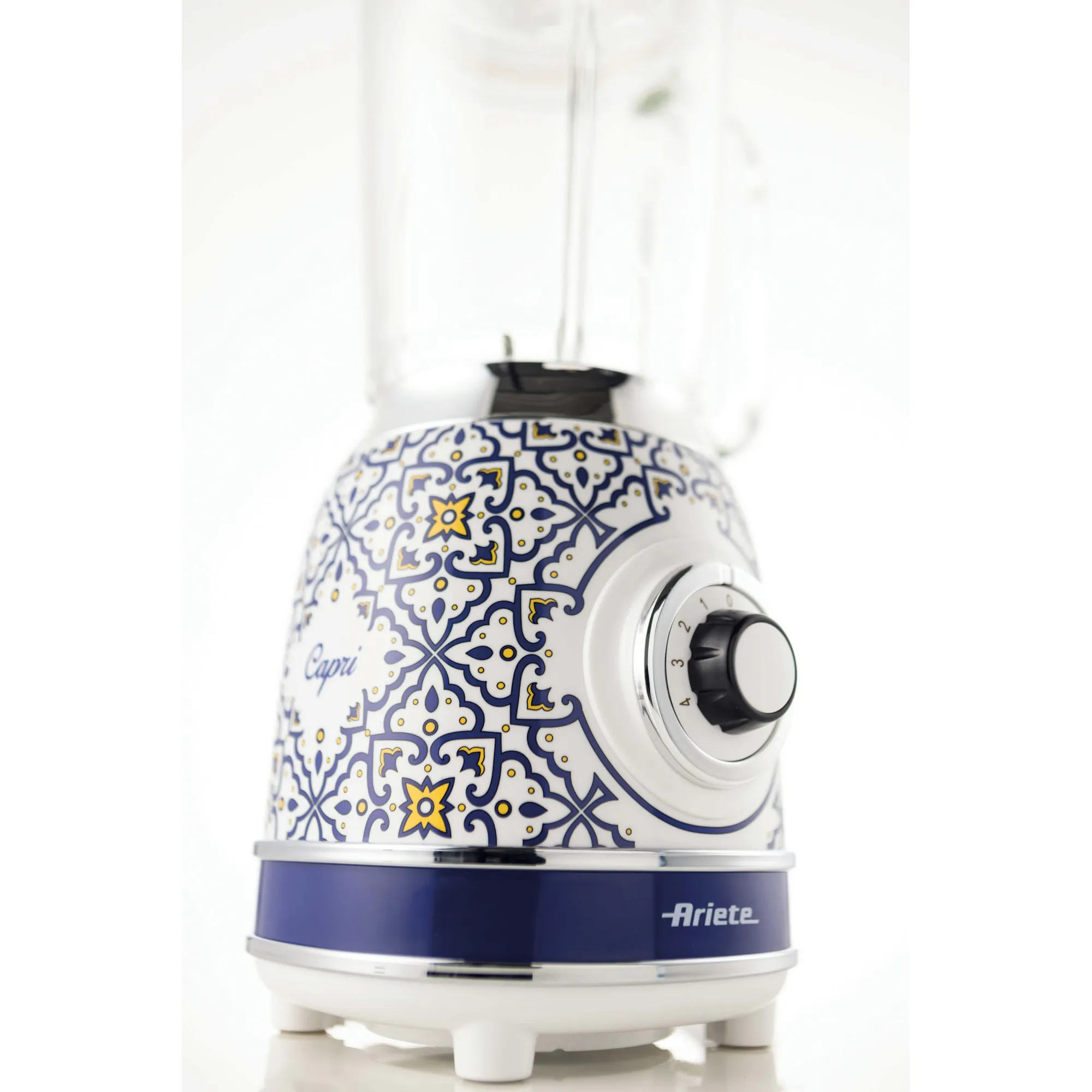 Ariete Capri 00C05830CAR0 1000W 1.5L Blender, White, Light Blue