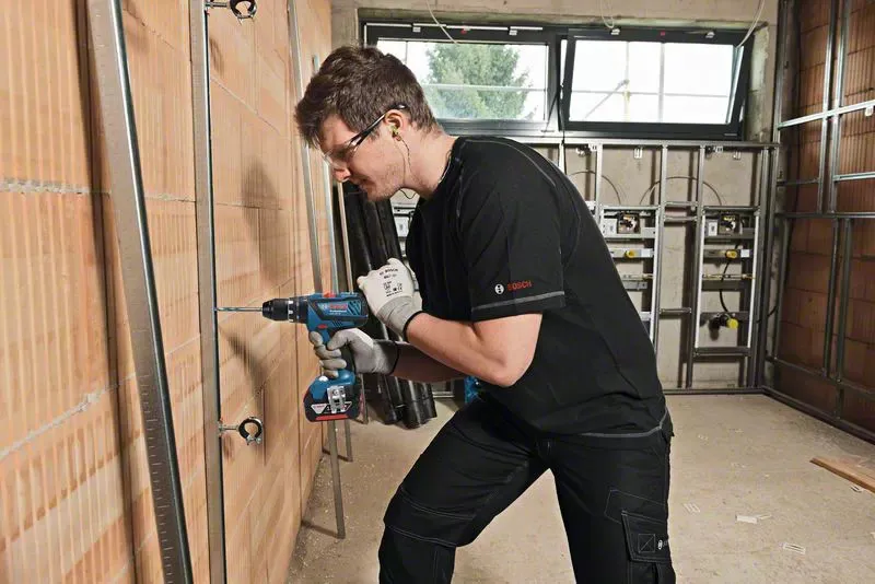 Bosch Dynamic Series GSB 18V-28 Professional