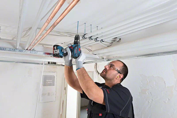 Bosch Dynamic Series GSB 18V-28 Professional