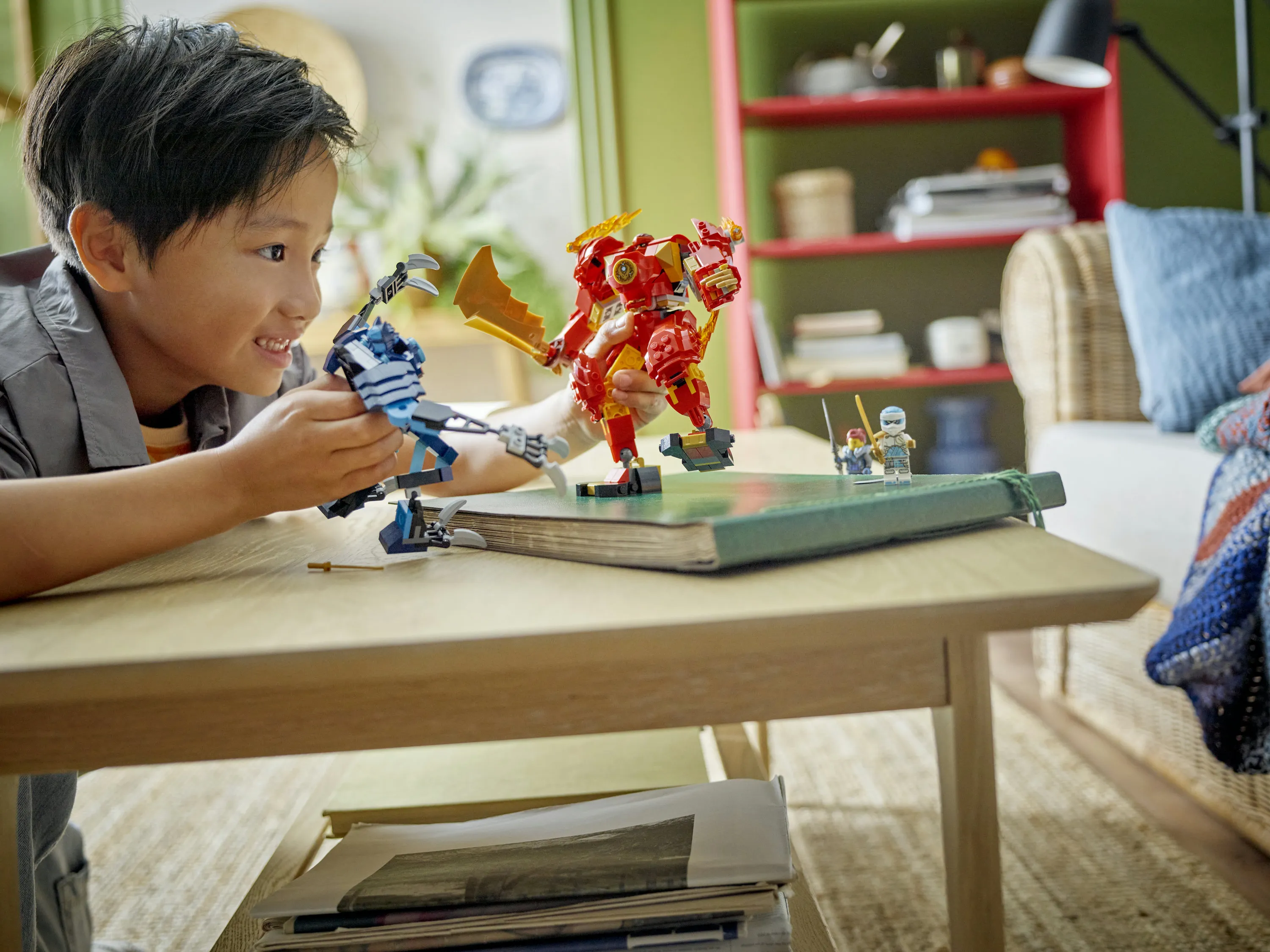 LEGO NINJAGO Kai&rsquo;s Fire Element Robot 71808