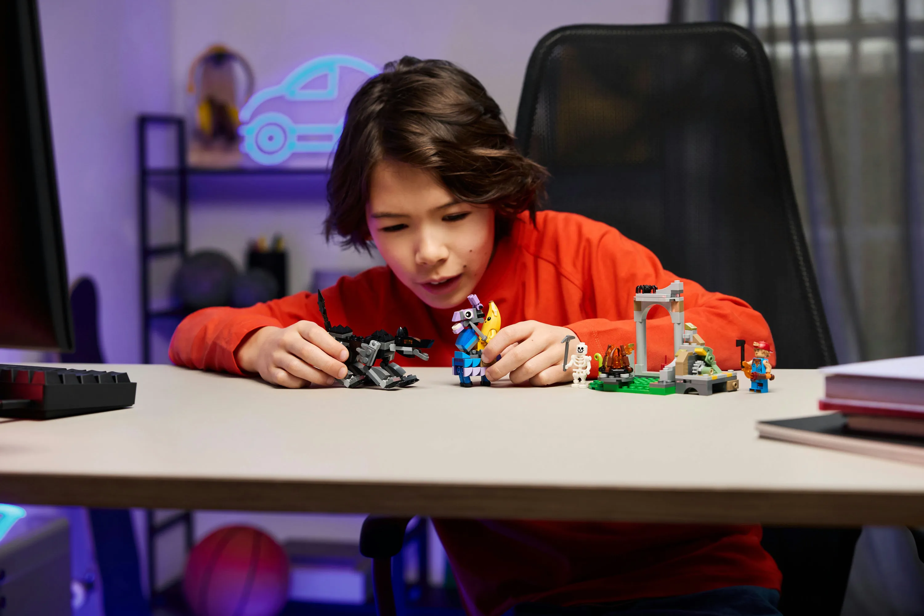 LEGO Fortnite Peelyn ja Sparkplugin seikkailu 77075