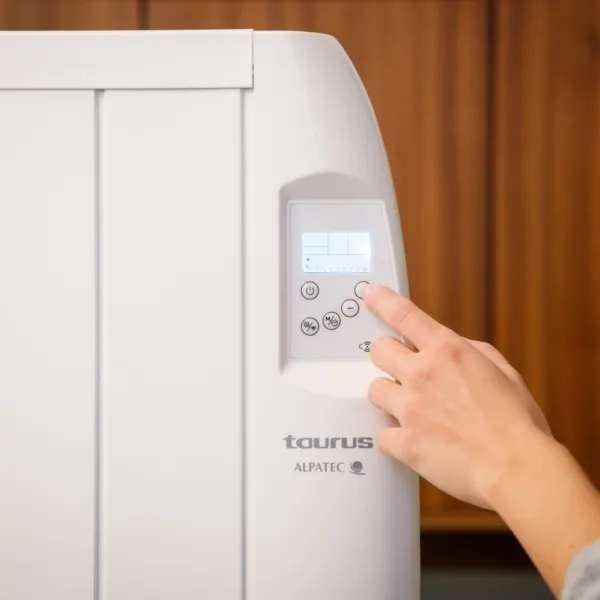 Taurus Electric Radiator WiFi -s&auml;hk&ouml;l&auml;mmitys, valkoinen, 1200W