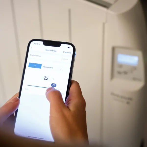 Taurus Electric Radiator WiFi -s&auml;hk&ouml;l&auml;mmitys, valkoinen, 1200W