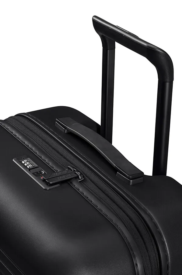 American Tourister Nova Stream Spinner 77/28cm Expand - suitcase, black
